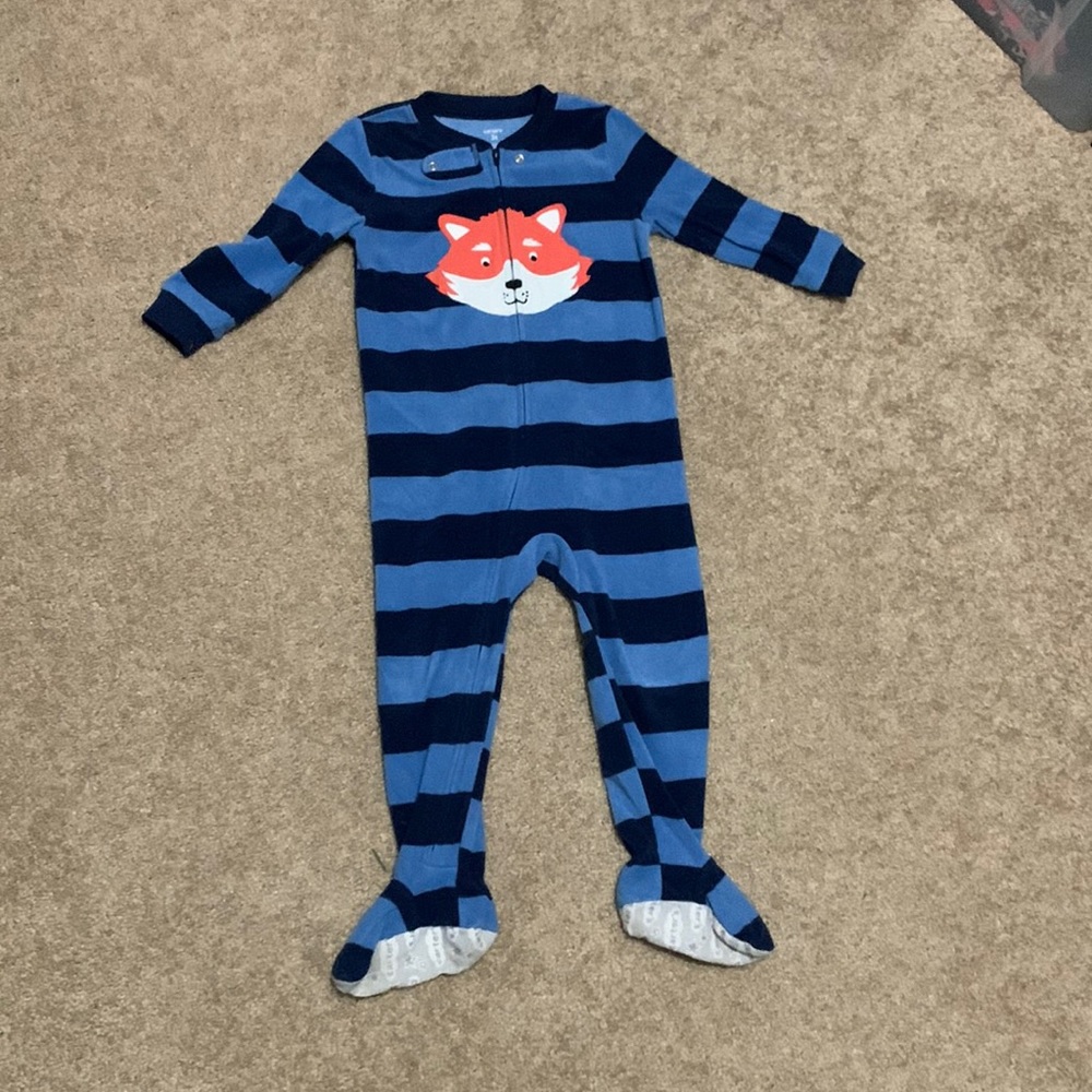 Kids 3T footed pajamas carters brand